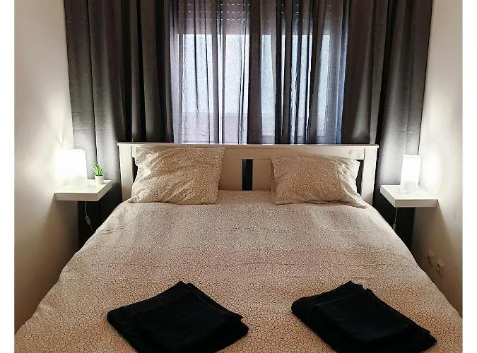 Home4U - Cosy Apartment With Fantastic Terrace