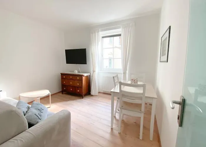 In Urbi, City Appartement