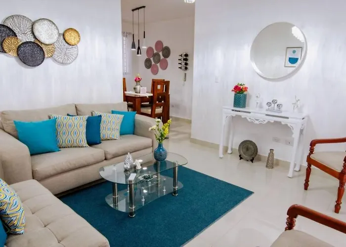 Hermoso Apartamento, 3 Habitaciones Espaciosas, 2 Aires Acondicionados
