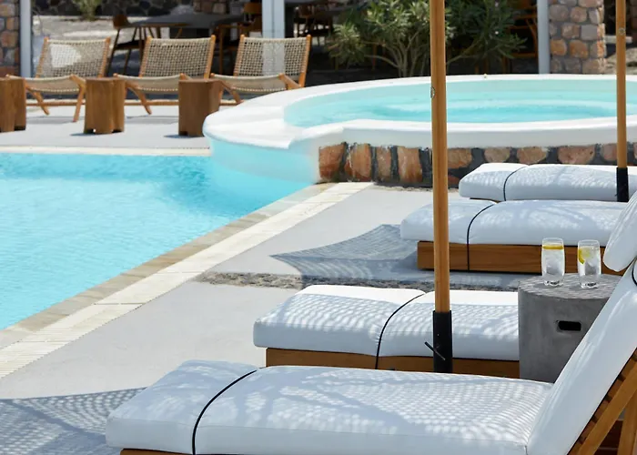 Nuvia Suites