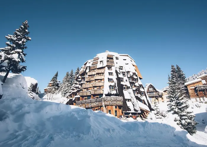 Hôtel des Dromonts by SOWELL COLLECTION