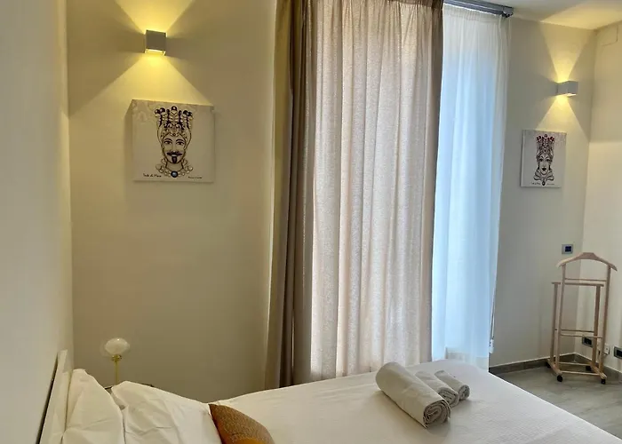 Hello World- Guest House