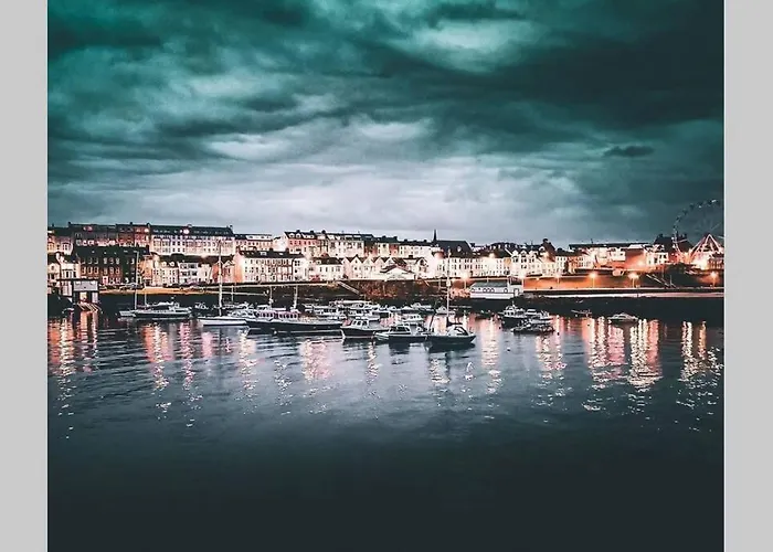 Luxurious Beach Front Apartment In Portrush