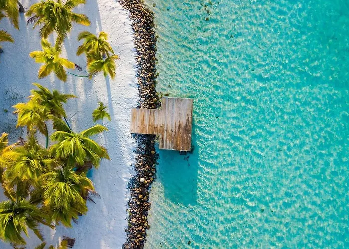 Pelican Beach Resort South Water Caye