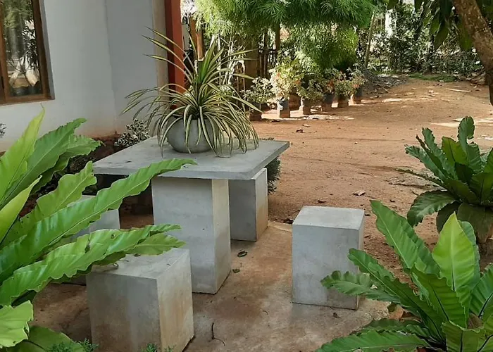 Treasure House Tourist Rest