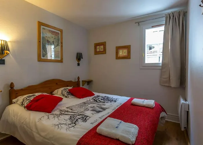 "Chalet Triplex 12 Pers A Val Thorens - 4 Flocons Or, Cheminee, Wifi, Proche Pistes Et Commerces" - Fr-1-637-10