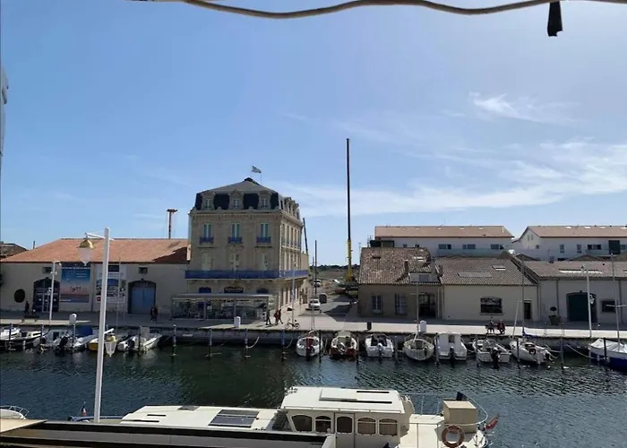 Appartement D'Exception Sur Le Port Pittoresque De Marseillan