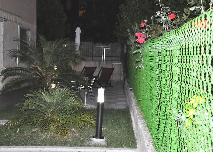 Via Battisti 231 1