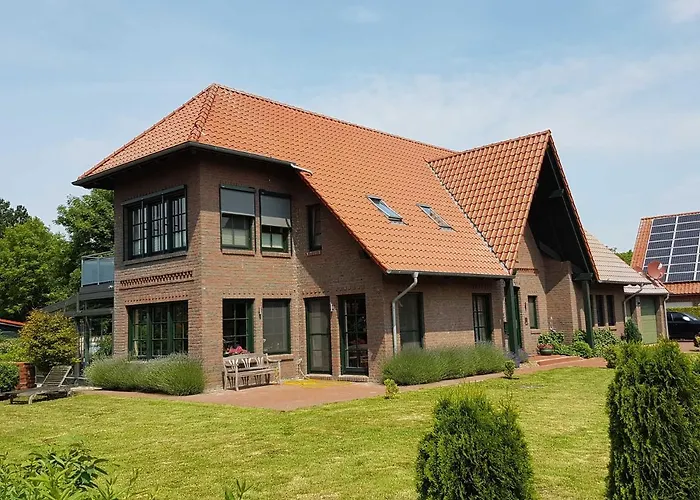 Ferienwohnungen Haus Elena 45241