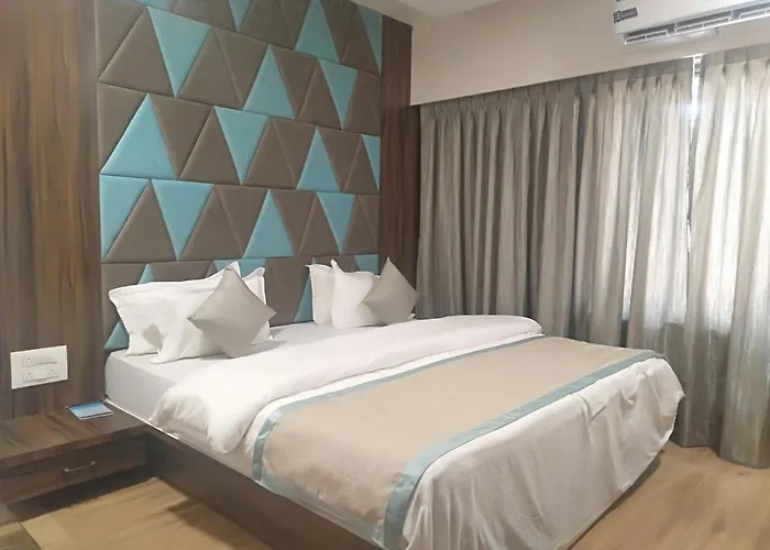 Hotel Shiv Sangram