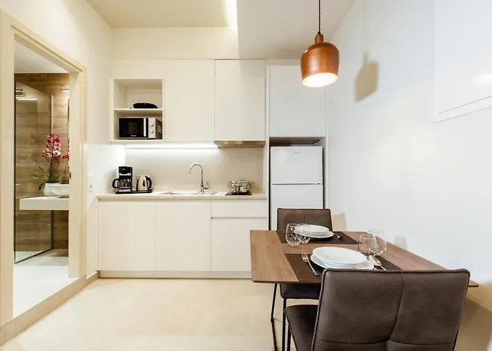 Antel Suites & Apartments