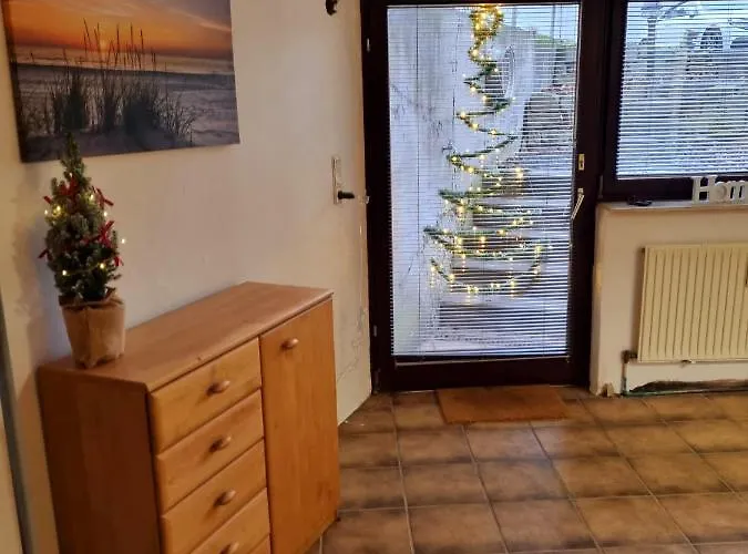 Souterrainwohnung Zentrale Lage In Detmold