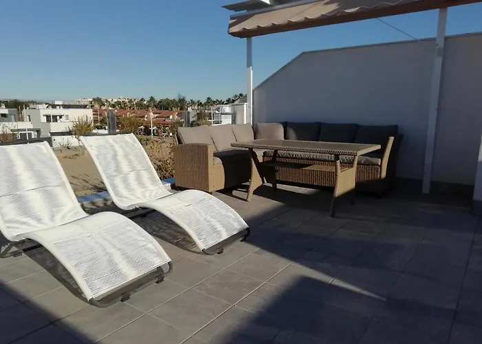 Luxury 3 Bed, 2 Bath Detached Villa, Prime Location, Only 400 Mtrs To The Beach