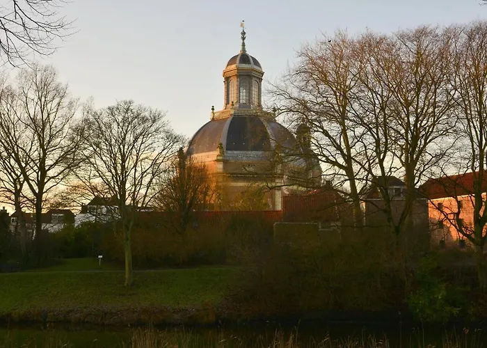 Logies De Zeeuwse Klei, Een Gezellig Jaren 30 Huis