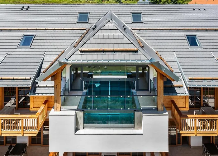 Schwarzenbach - Apartments & Rooftop Pool