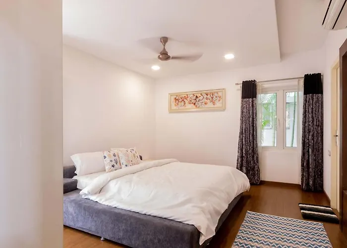 Starry Deck By Veo, Stayvista - 3Bhk Villa With Shared Pool & Terrace