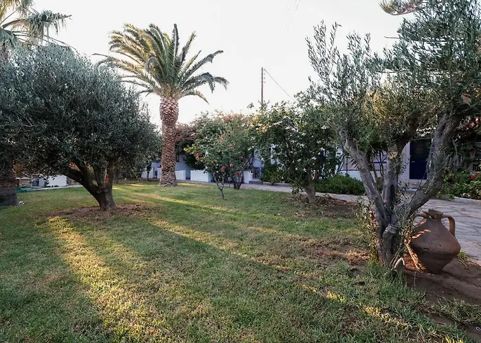 Golden Beach Studios & Suites
