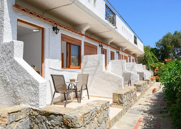 Adonis Hotel