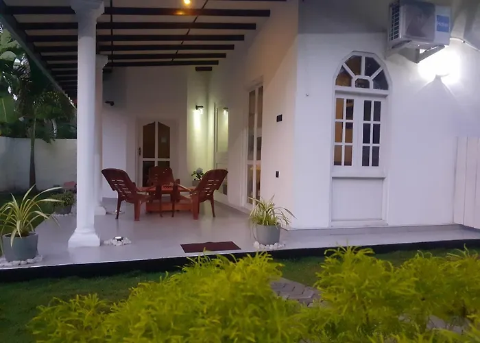 Ann Villa Negombo