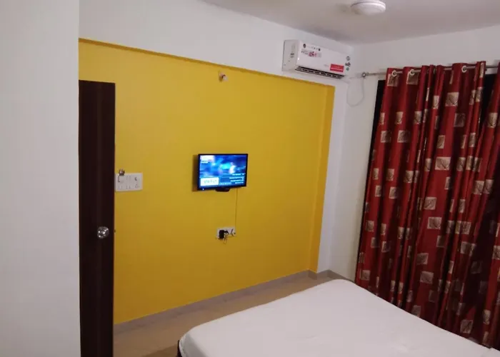 Hotel Nandanvan By Royal Stay
