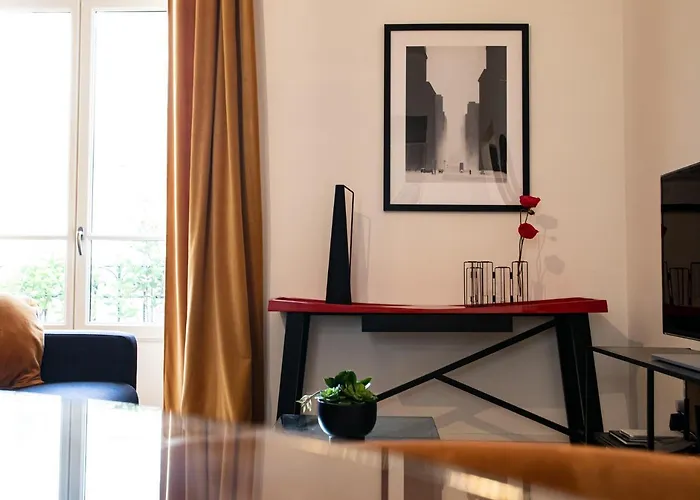 Magnolia : Superbe Deux-Pieces Quartier Du Chateau