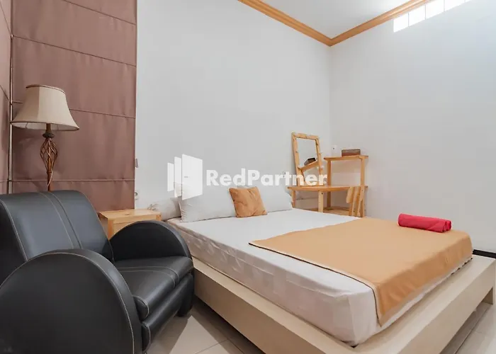 Langkar Guest House Syariah Mitra Reddoorz