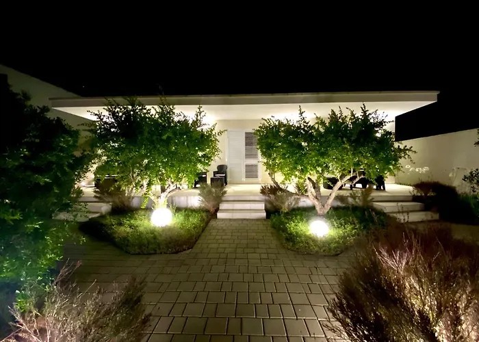 Lux Apartments