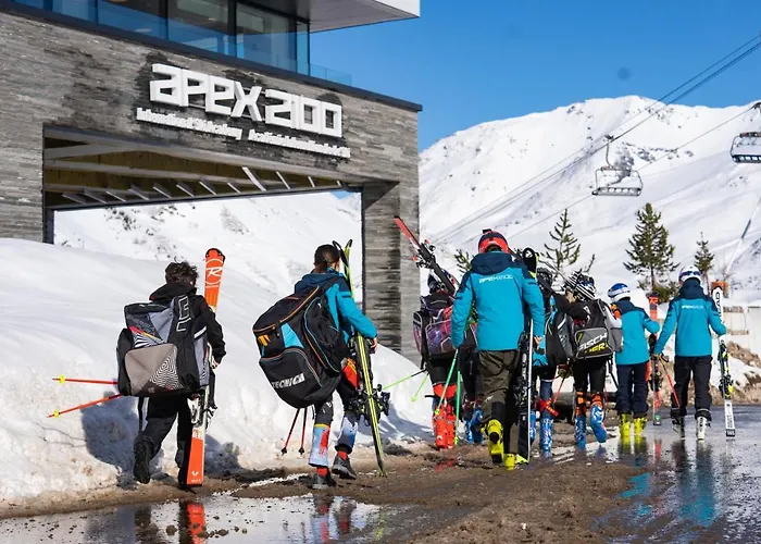 Apex2100 International Ski Academy Tignes