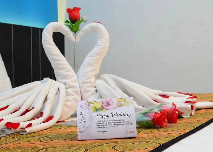 J Hotel - Bandara Soekarno Hatta