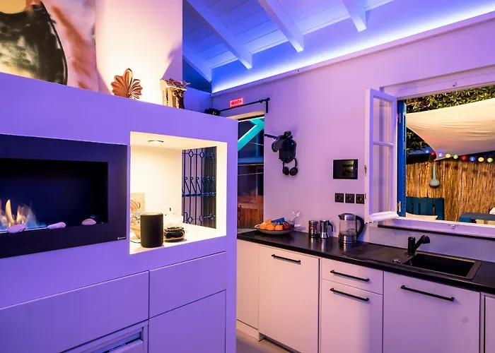 Tiny Smart House Kefalonia