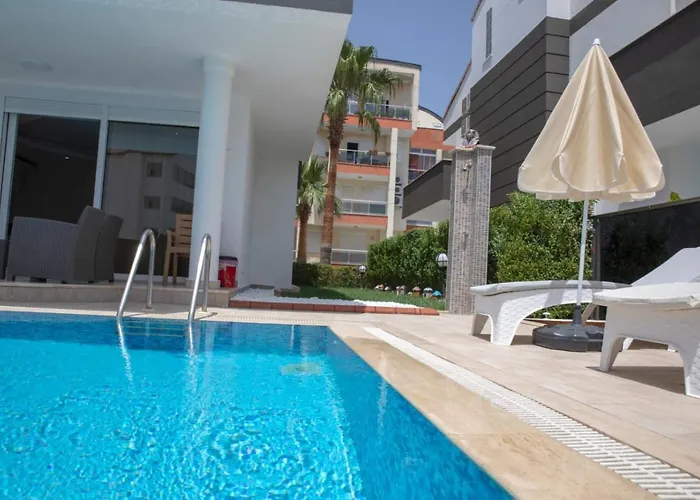 Sunrise Hill Villa With Private Pool