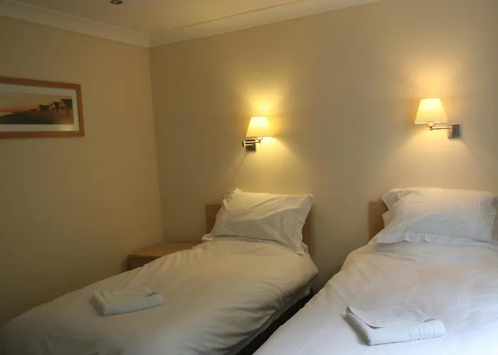 Clifton Lodge Hotel