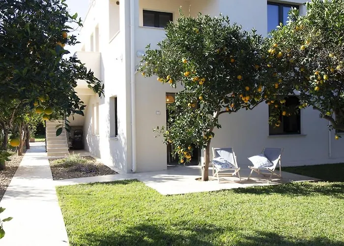 Ville Dell'Eden Con 9 Camere Da Letto In 6 Unita Abitative