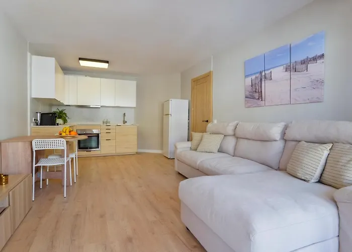 Apartamento A 200 M Del Puerto, Bonanza 15 1C