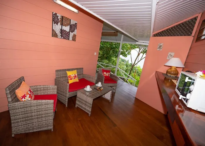 Bora Bora Holiday'S Lodge