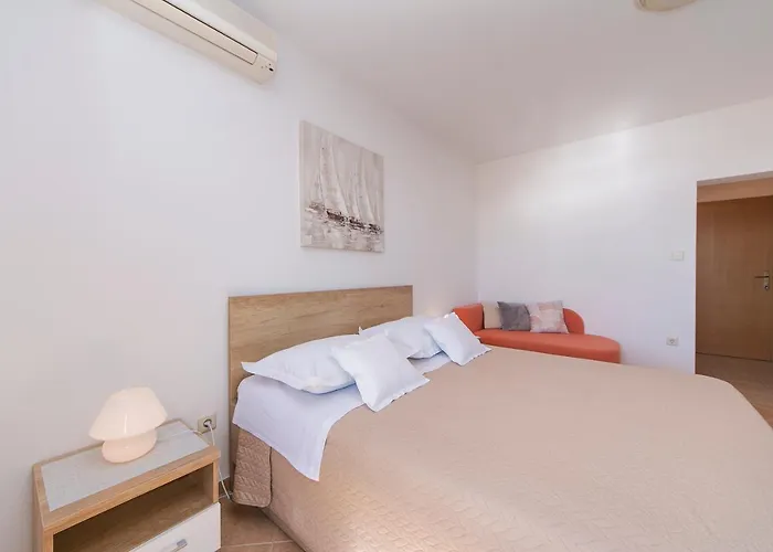 Seaview Center House Brela
