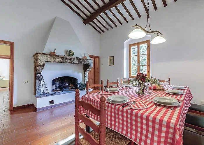 Awesome Home In Rosignano Marittimo Li