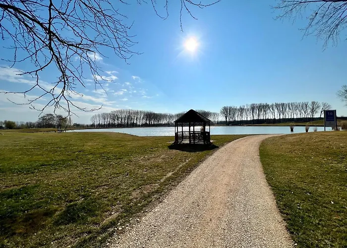 Chance Apartman Buekfuerdo