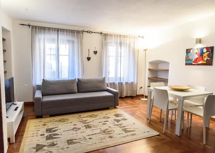 DeTillierStudiò