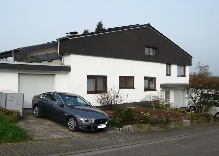 Grosse Ferienwohnung Sinsheim-Duehren