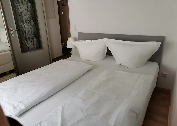 Ferienwohnung Mit Aussicht Auf Die Burg