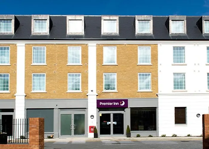 Premier Inn Epsom Town Centre