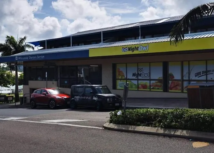 Heart Of Airlie Beach Apartment