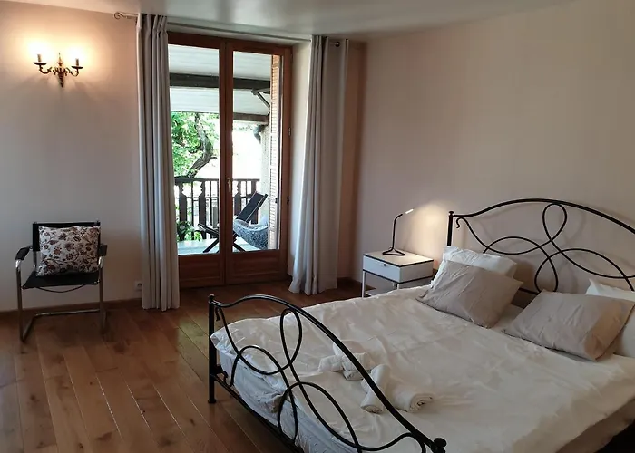 Maison Des Pecheurs Vue Lac A 50M Du Port Dans Quartier Historique