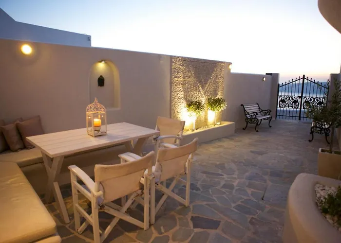 Sunset View Villa Santorini - With Outdoor Jacuzzi