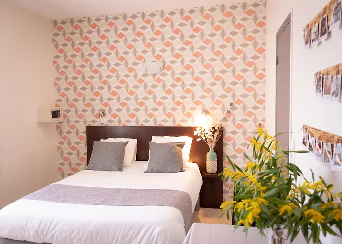 Hotel Et Appartements Reine D'Azur