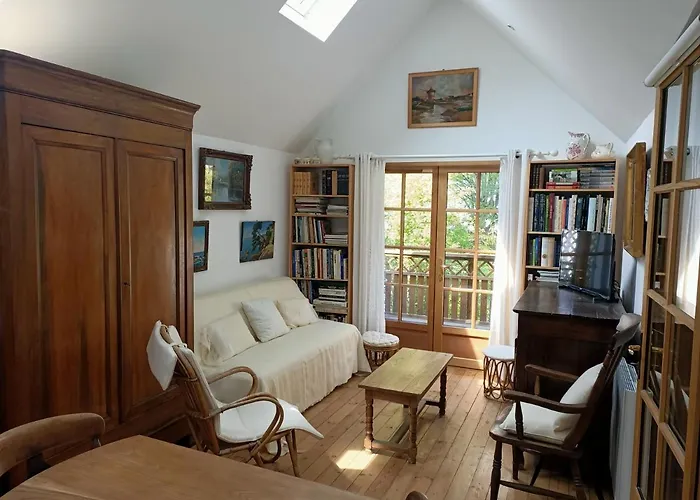Petite Maison Proche De La Mer