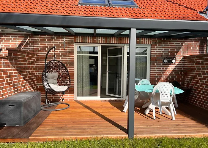 Ostfrieslands Perle Ferienwohnung An Der Nordseekueste, Sauna, Terrasse, Garten, Ruhige Lage, Wlan