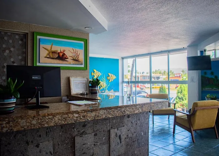 Hotel Caracoles