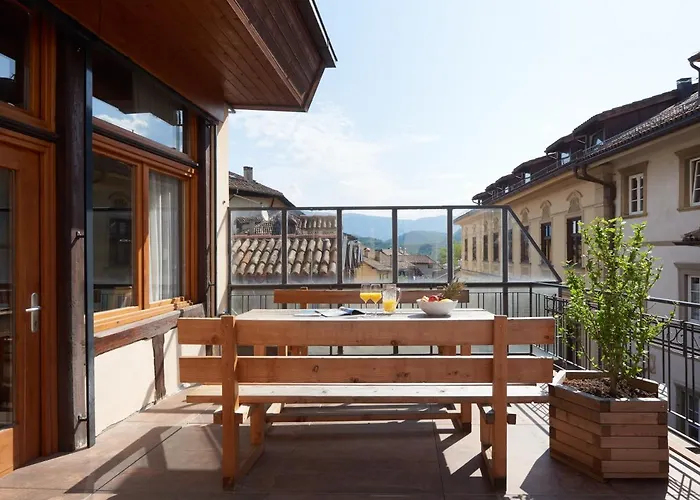 Goldengel Ferienwohnung Im Herzen Kalterns Mit Einer Terasse Zum Verlieben